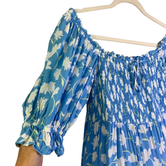 FAITHFULL THE BRAND Light Blue & White Leyla Floral Olinda‎ Midi Dress - Picture 7 of 16